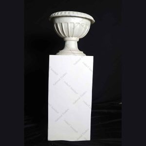 Vase with Pillar
