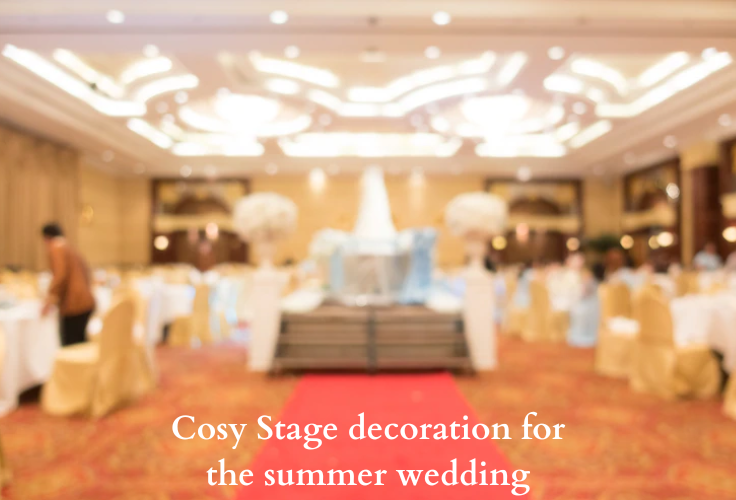 Cozy Stage decoration for the summer wedding to go for!